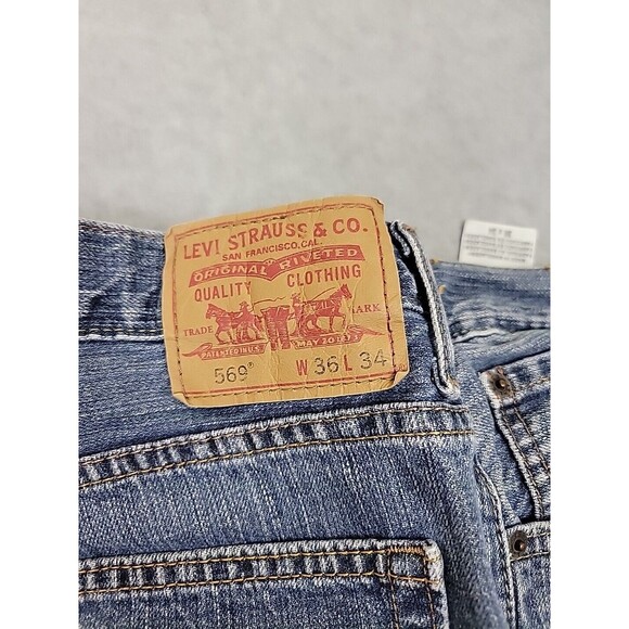 Levis 569 Mens Jeans 38x32 Loose Baggy Straight Blue Cotton Whiskered Mid Rise - Picture 13 of 15